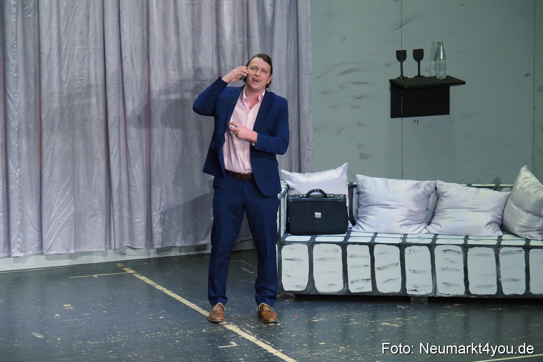 Schloss Spiele Neumarkt Ausser Kontrolle 130117 0001