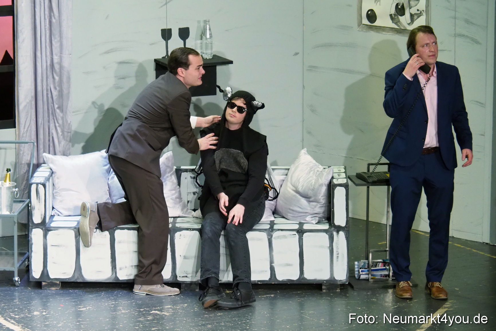 Schloss Spiele Neumarkt Ausser Kontrolle 130117 0058