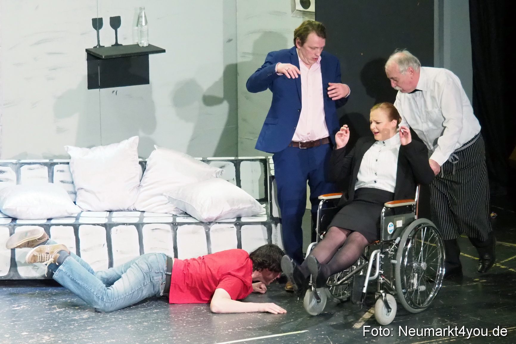 Schloss Spiele Neumarkt Ausser Kontrolle 130117 0081