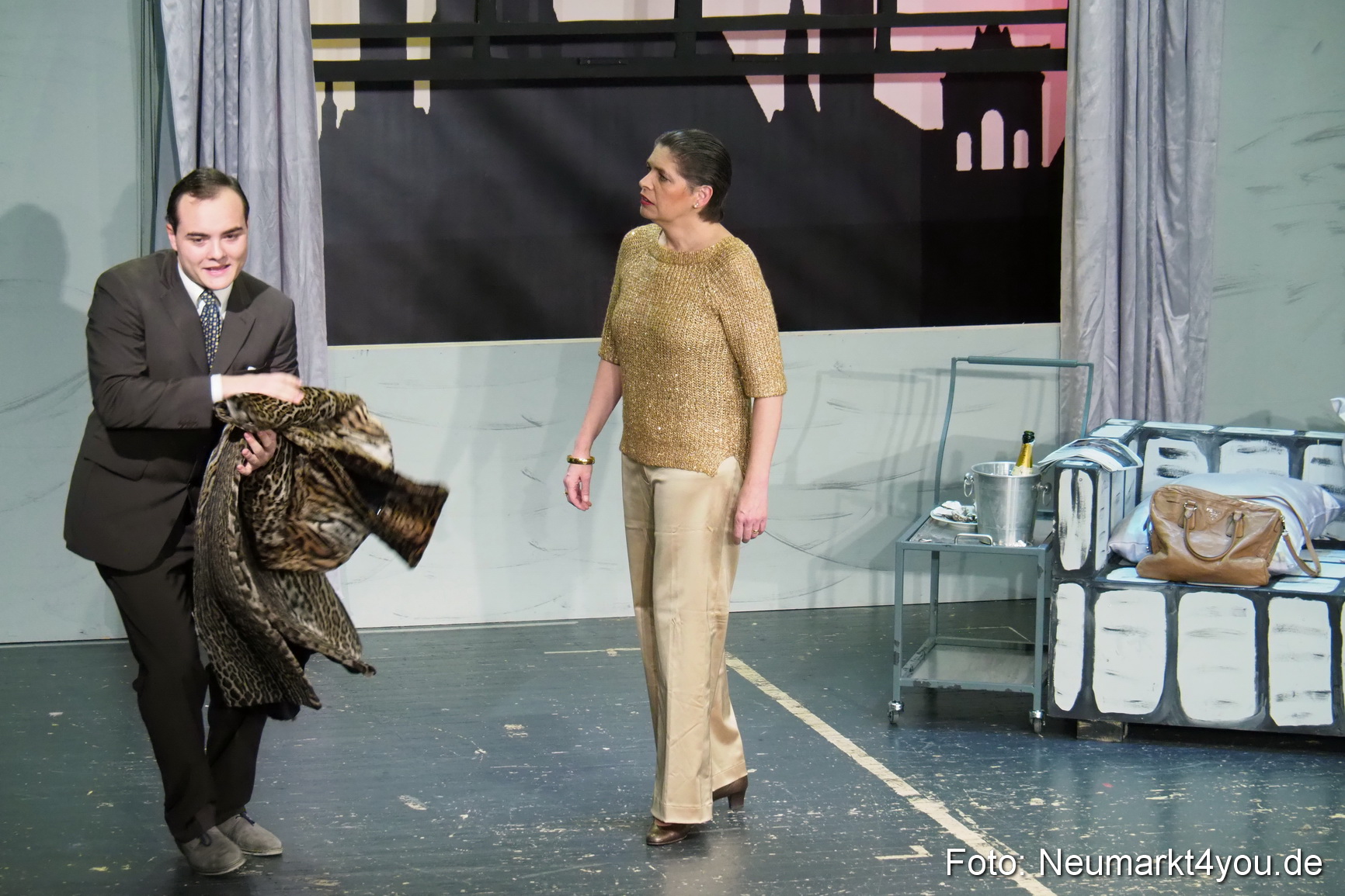 Schloss Spiele Neumarkt Ausser Kontrolle 130117 0103