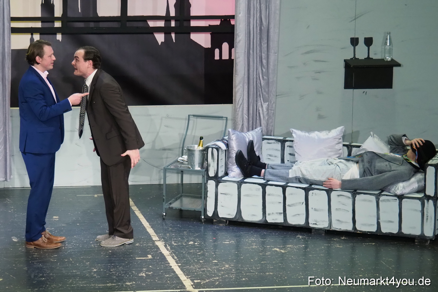 Schloss Spiele Neumarkt Ausser Kontrolle 130117 0111