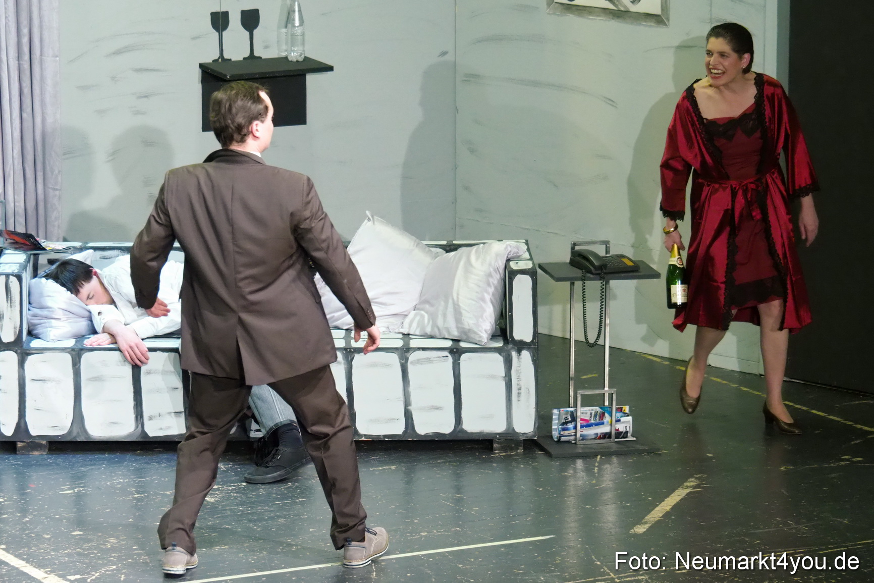 Schloss Spiele Neumarkt Ausser Kontrolle 130117 0157