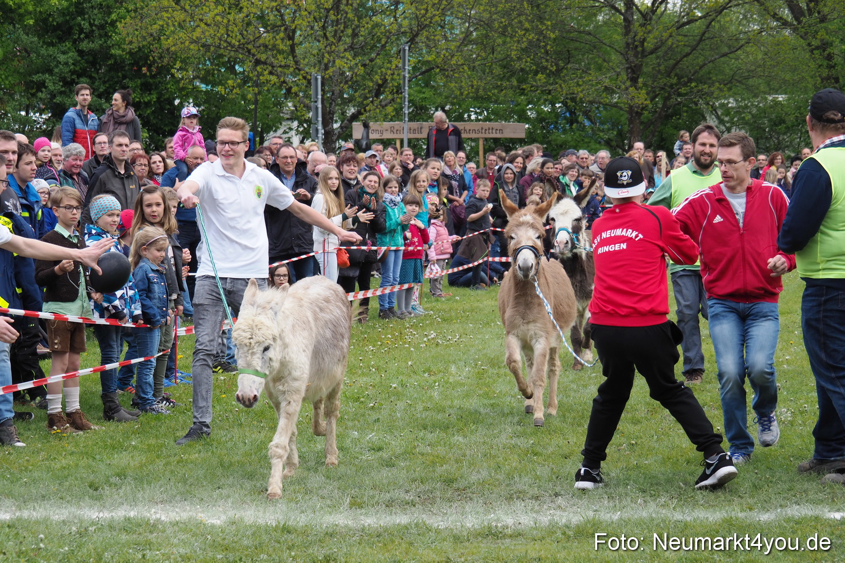 Eselrennen Fruehlingsfest 2017 0106