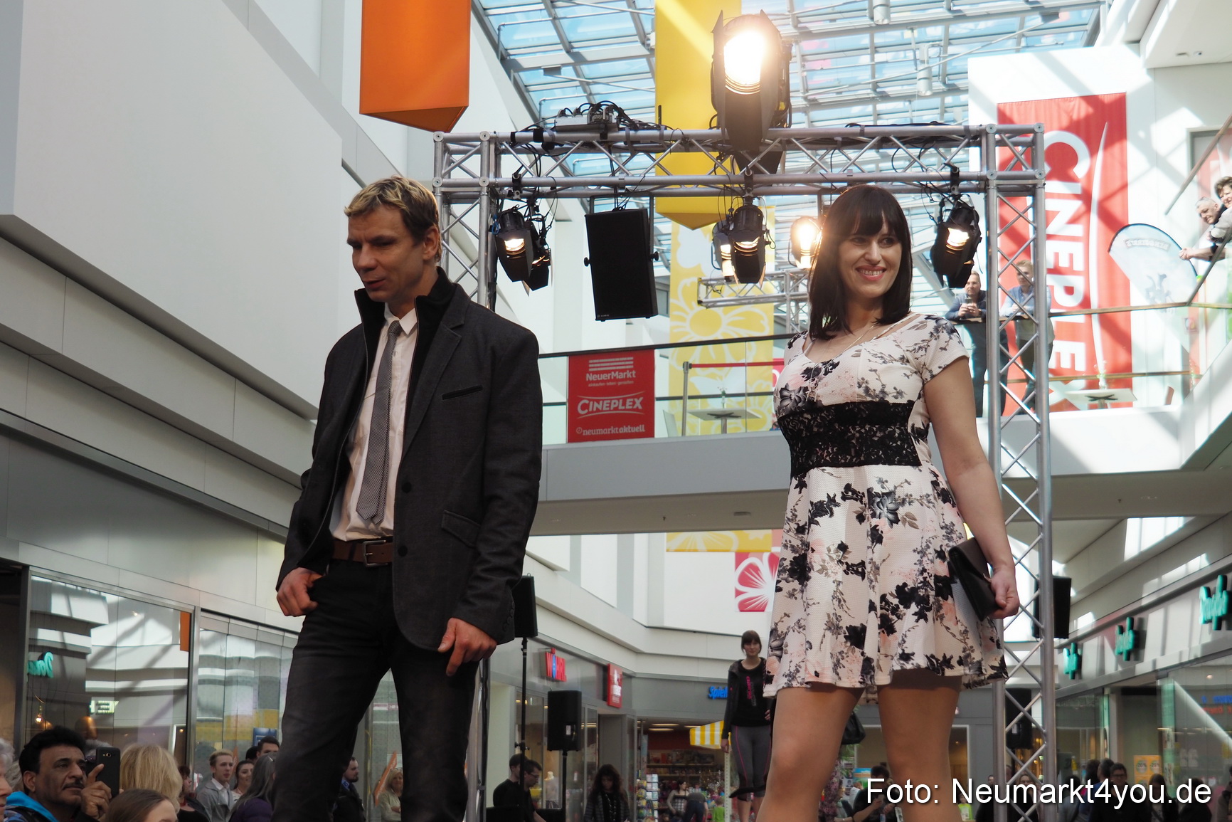 Modenschau NeuerMarkt Fruehjahr 2017 0047