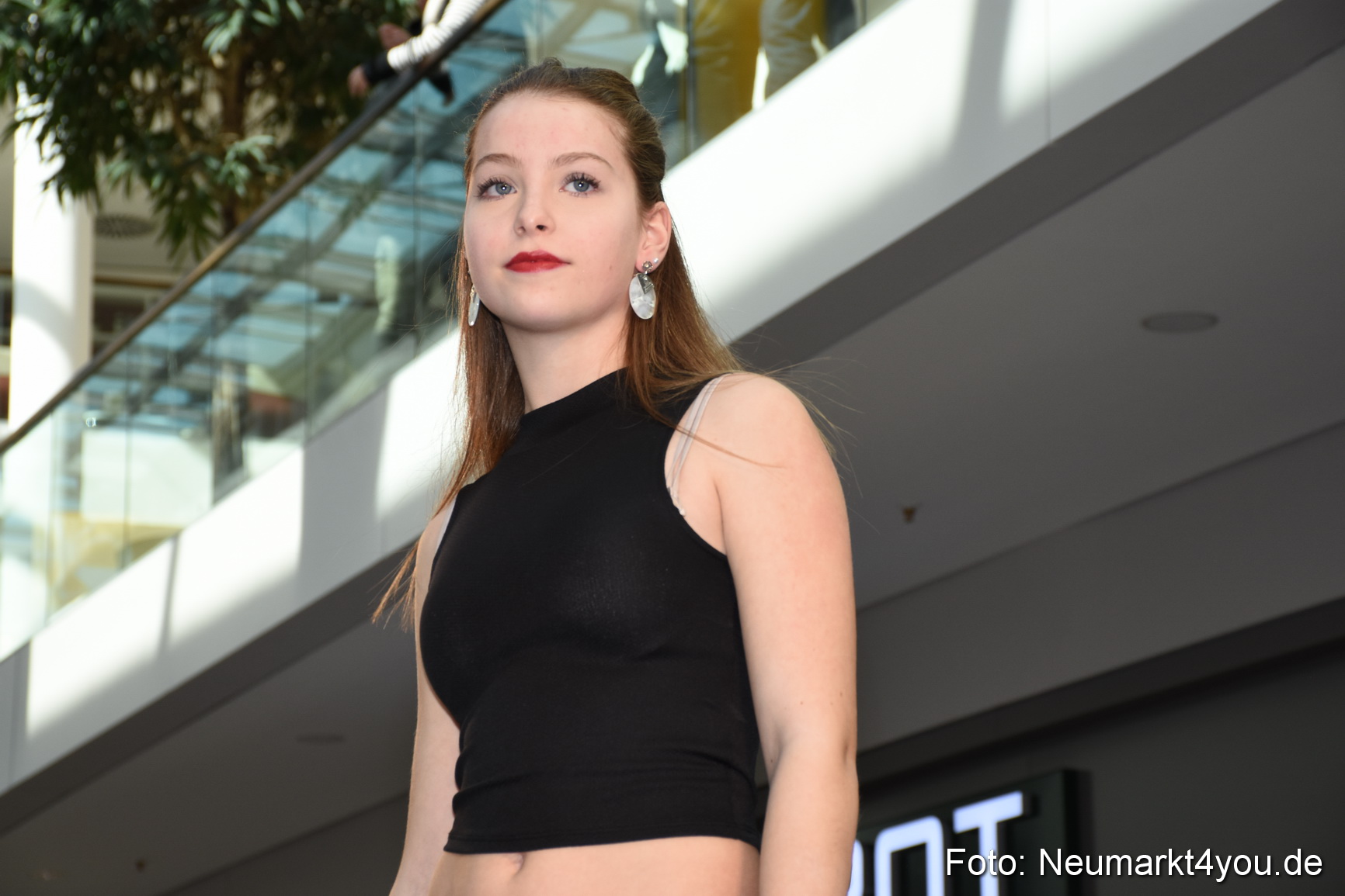 Modenschau NeuerMarkt Fruehjahr 2017 0185