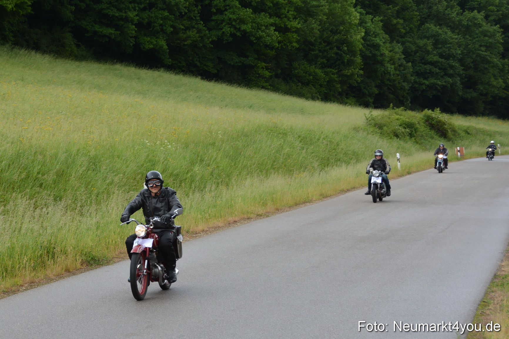 Oldtimertreffen Neumarkt Strecke 040617 0005