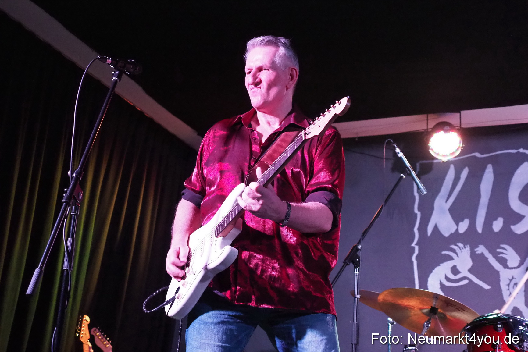 Rob Tognoni Kish Postbauer Heng 100217 0064