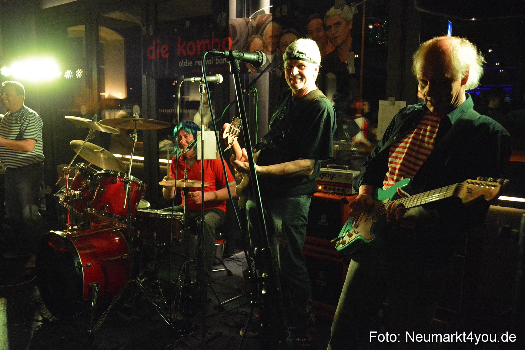 Weiberfasching Neumarkt 230217 0009