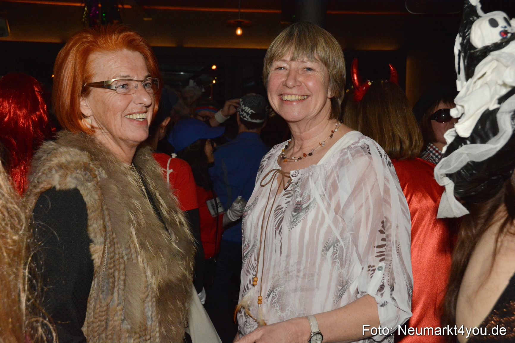Weiberfasching Neumarkt 230217 0013