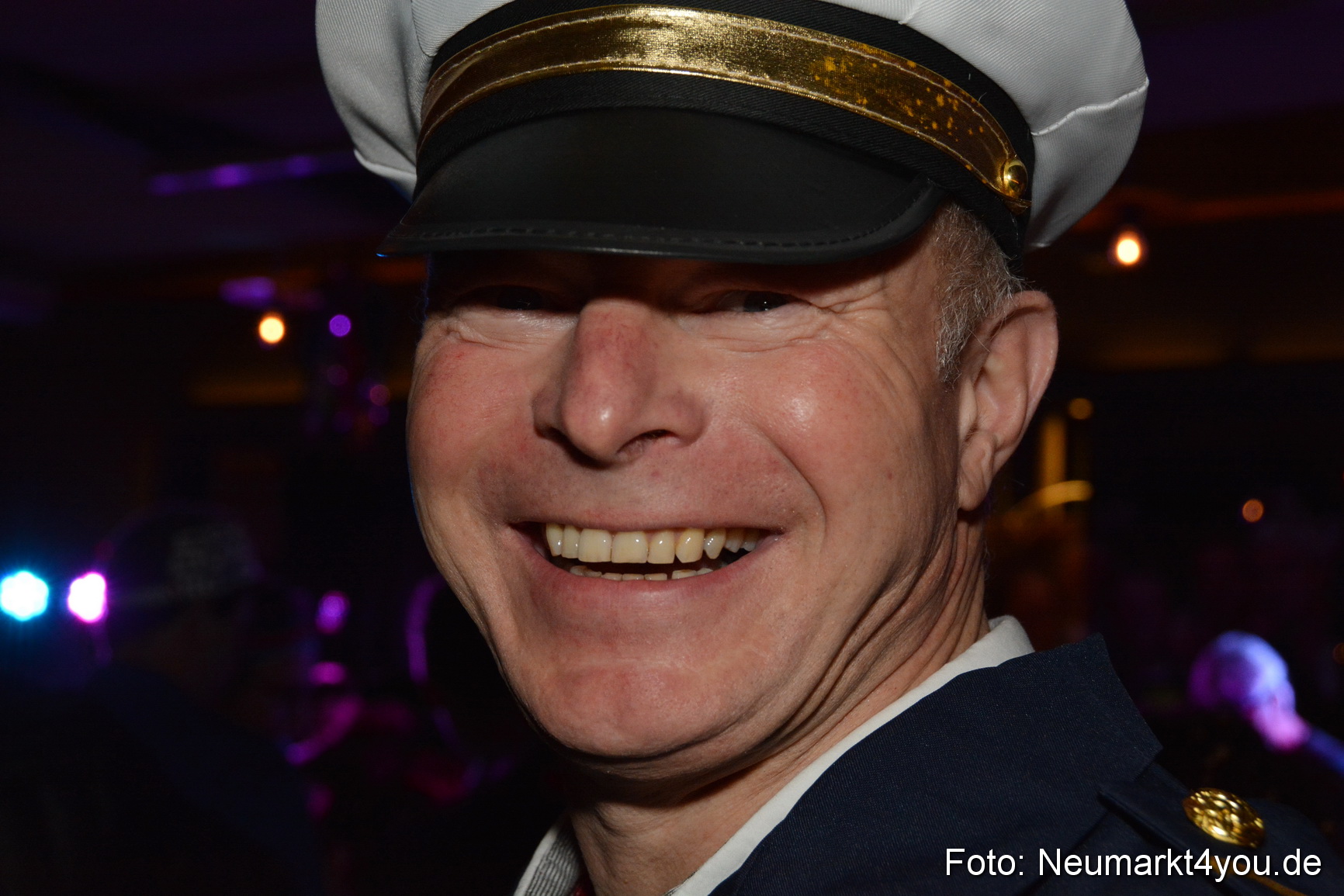 Weiberfasching Neumarkt 230217 0020