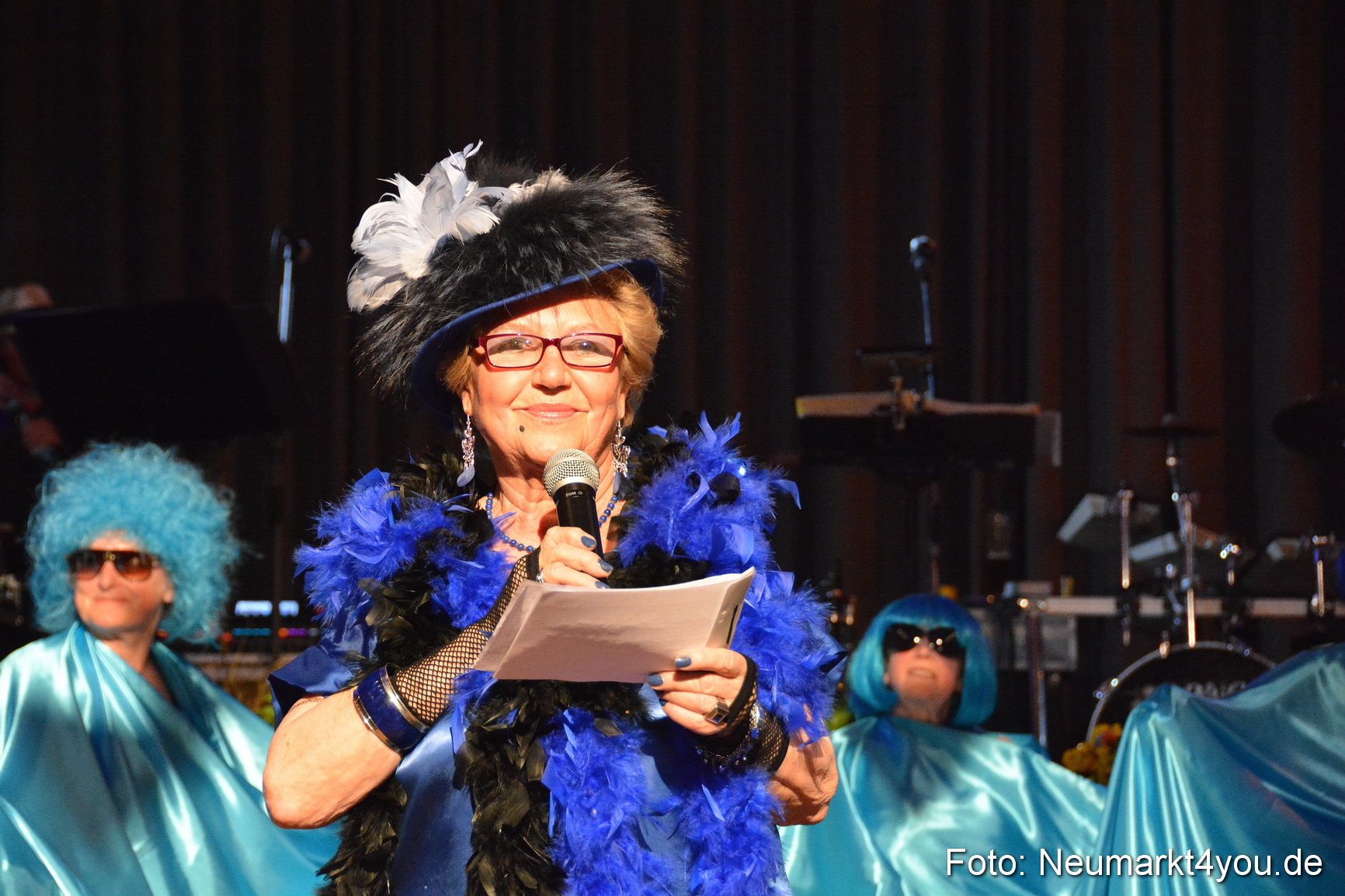 Weiberfasching Neumarkt 230217 0099