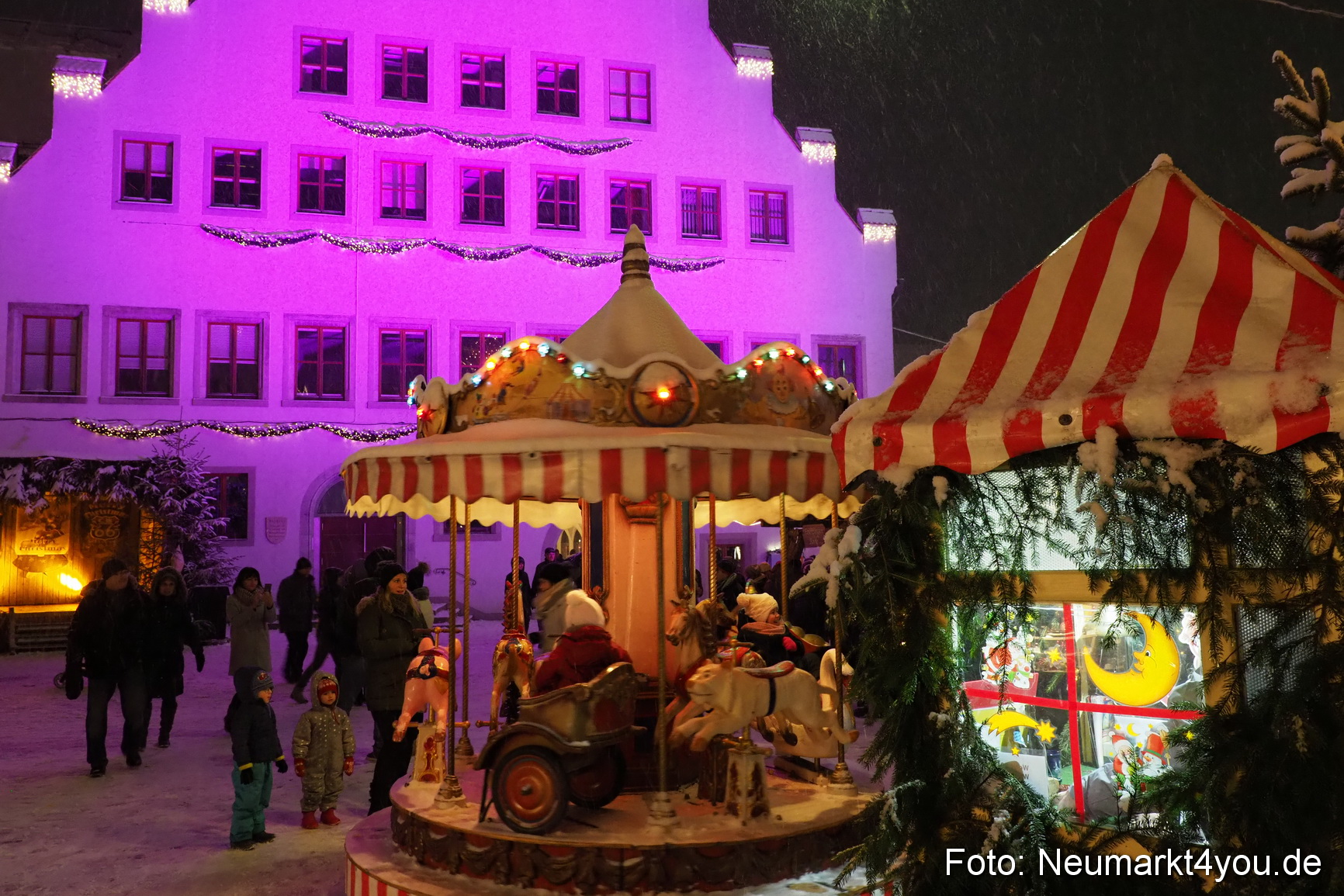 Weihnachtsmarkt Neumarkt 031217 0020