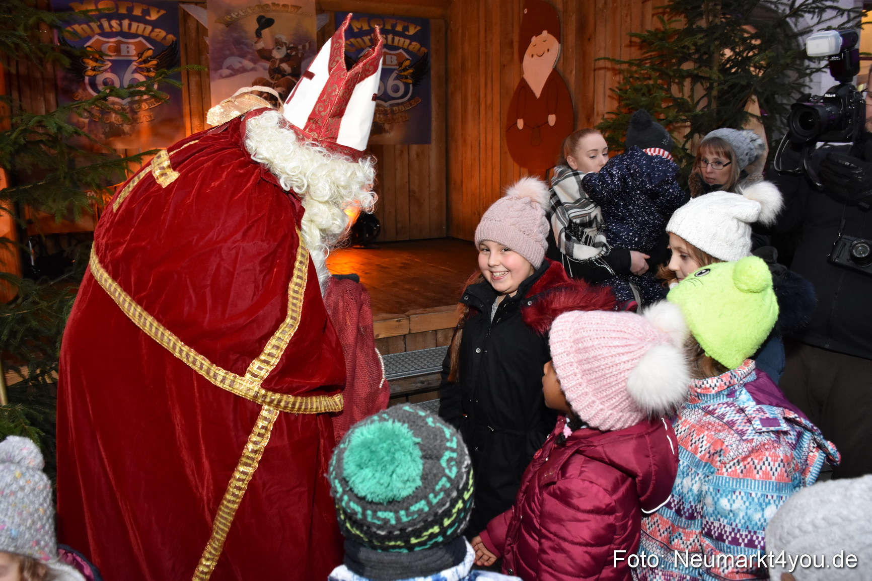 Weihnachtsmarkt Neumarkt 061217 0003