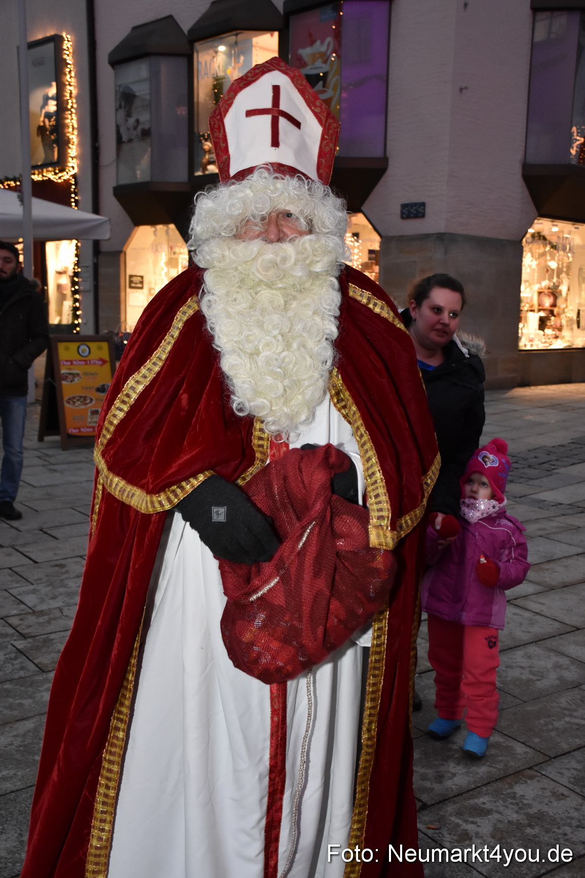 Weihnachtsmarkt Neumarkt 061217 0010