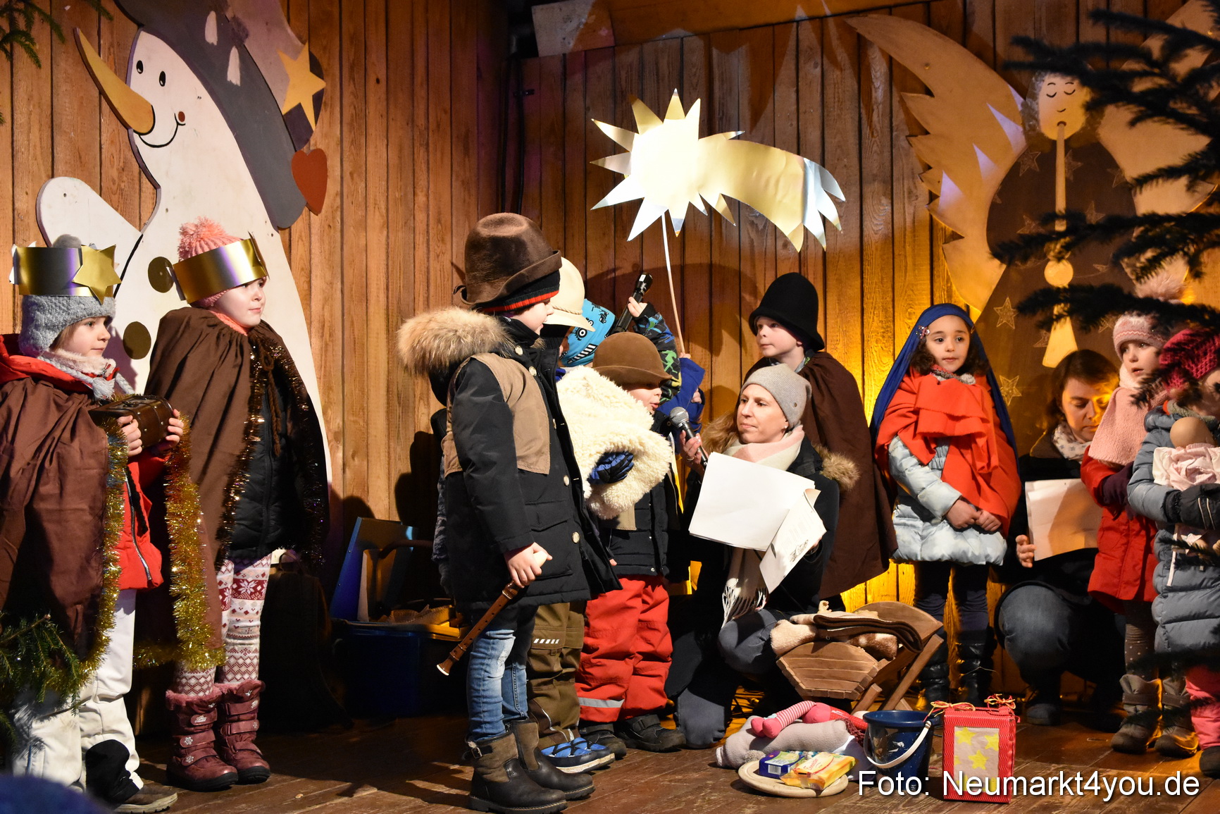 Weihnachtsmarkt Neumarkt 151217 0006