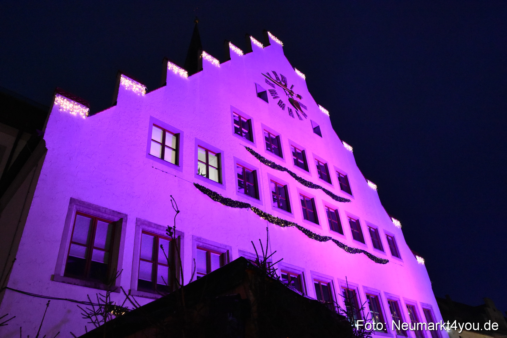 Weihnachtsmarkt Neumarkt 151217 0010