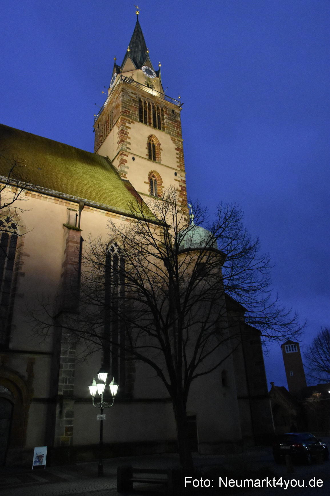 Weihnachtsmarkt Neumarkt 231217 0018