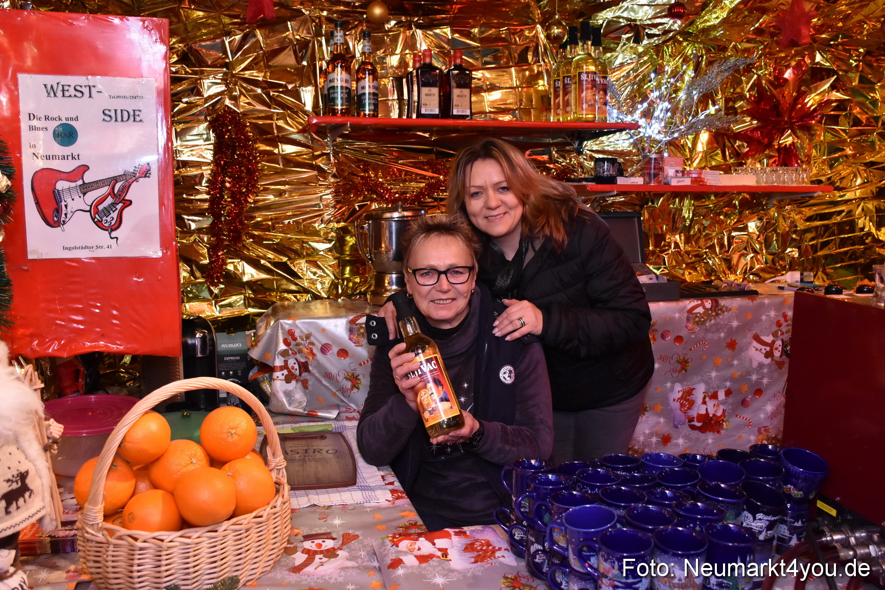 Weihnachtsmarkt Neumarkt 301117 0016