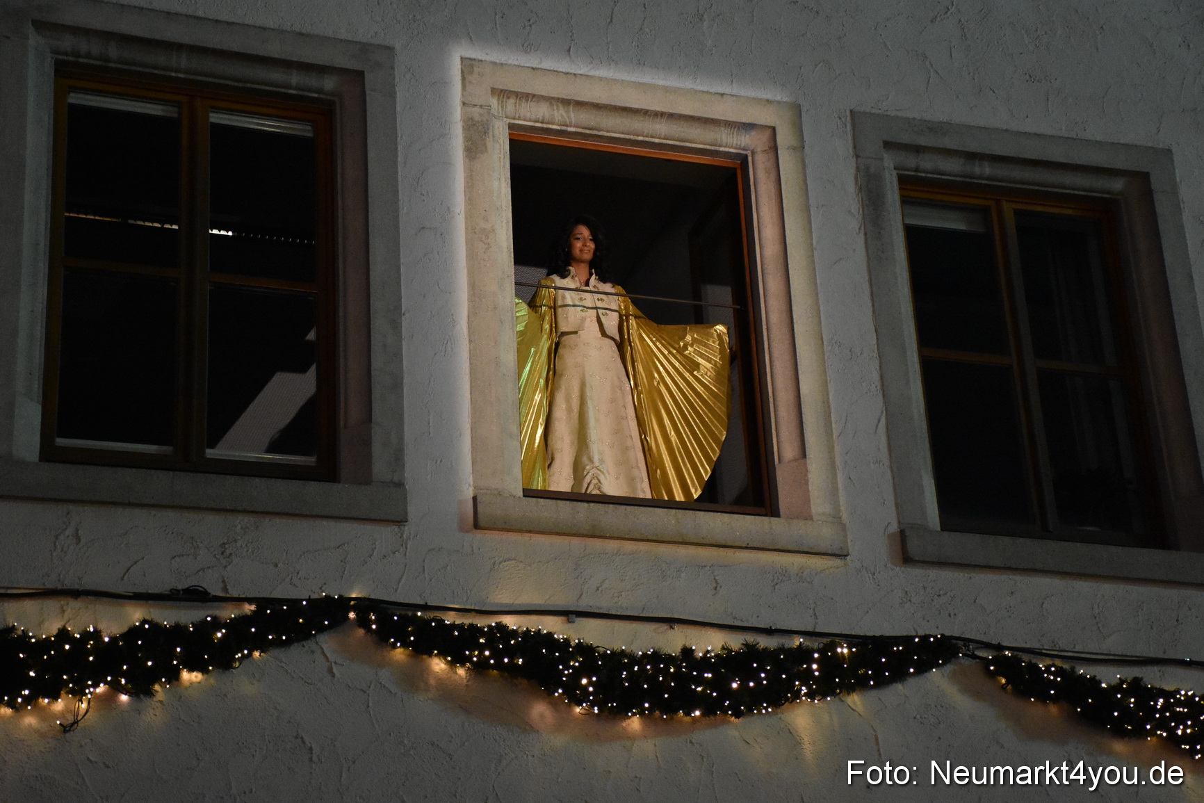 Weihnachtsmarkt Neumarkt 301117 0049