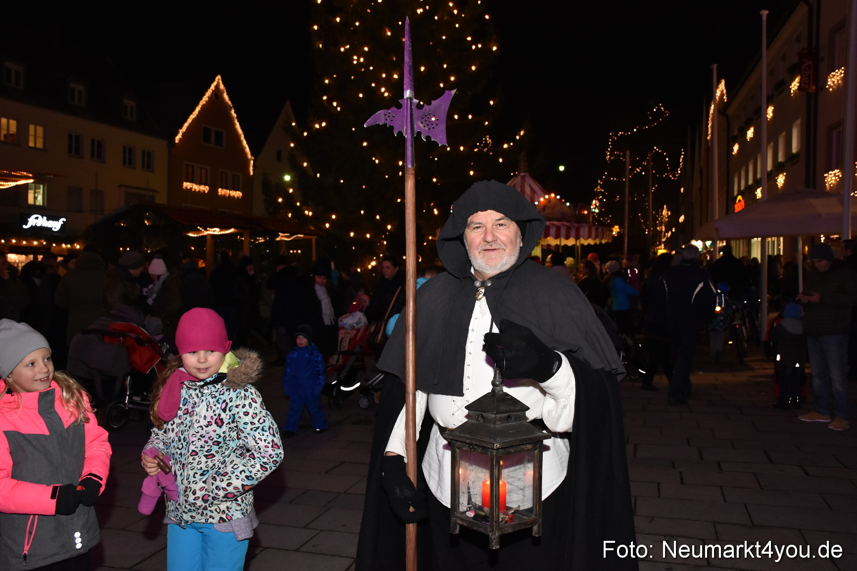 Weihnachtsmarkt Neumarkt 301117 0071