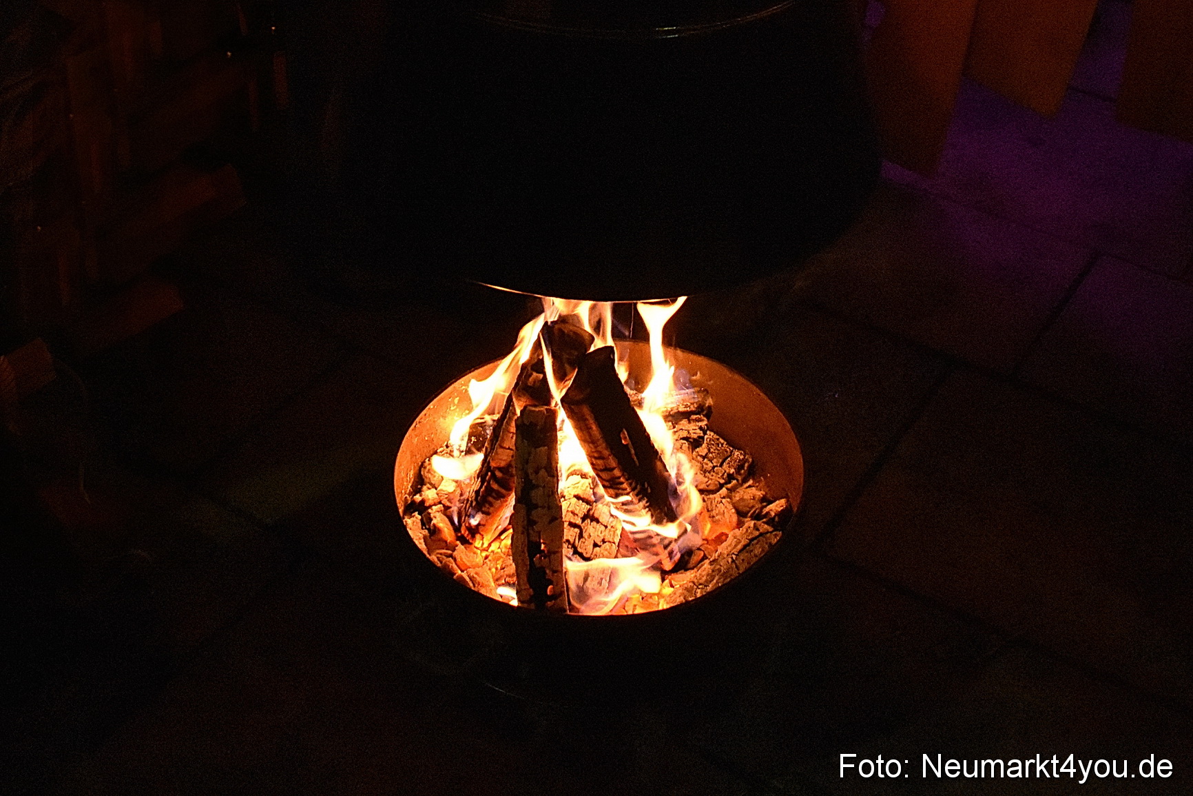 Weihnachtsmarkt Neumarkt 301117 0075