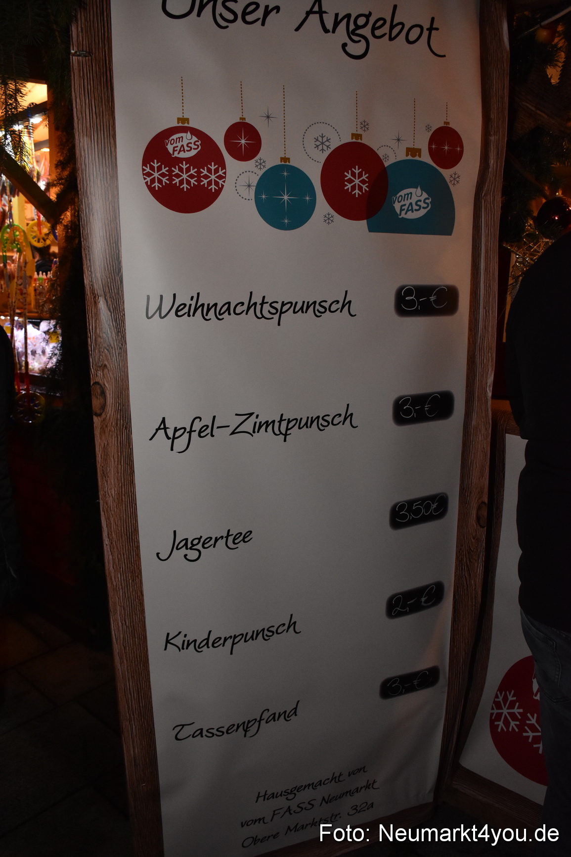 Weihnachtsmarkt Neumarkt 301117 0079