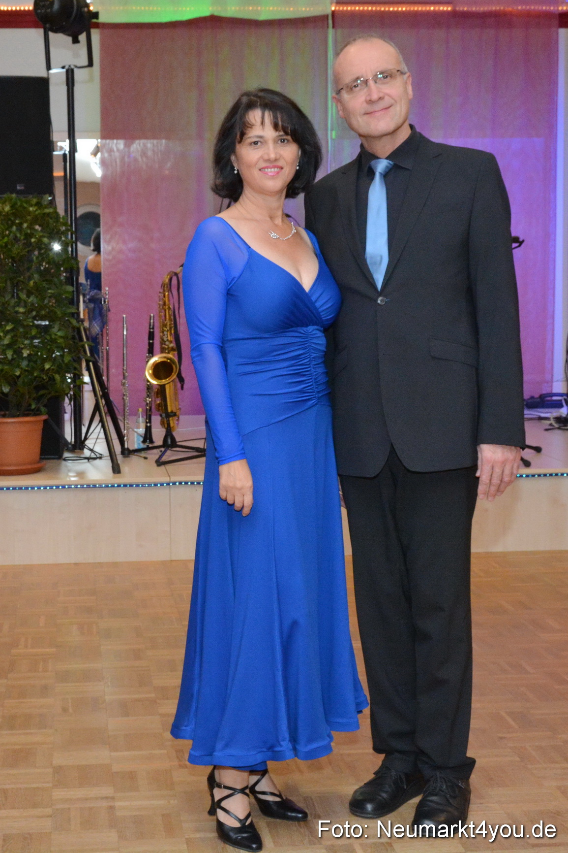 41 Herbstball Blau Silber ASV Neumarkt 0009