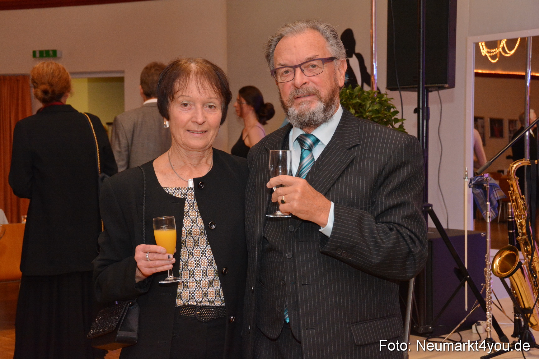 41 Herbstball Blau Silber ASV Neumarkt 0019