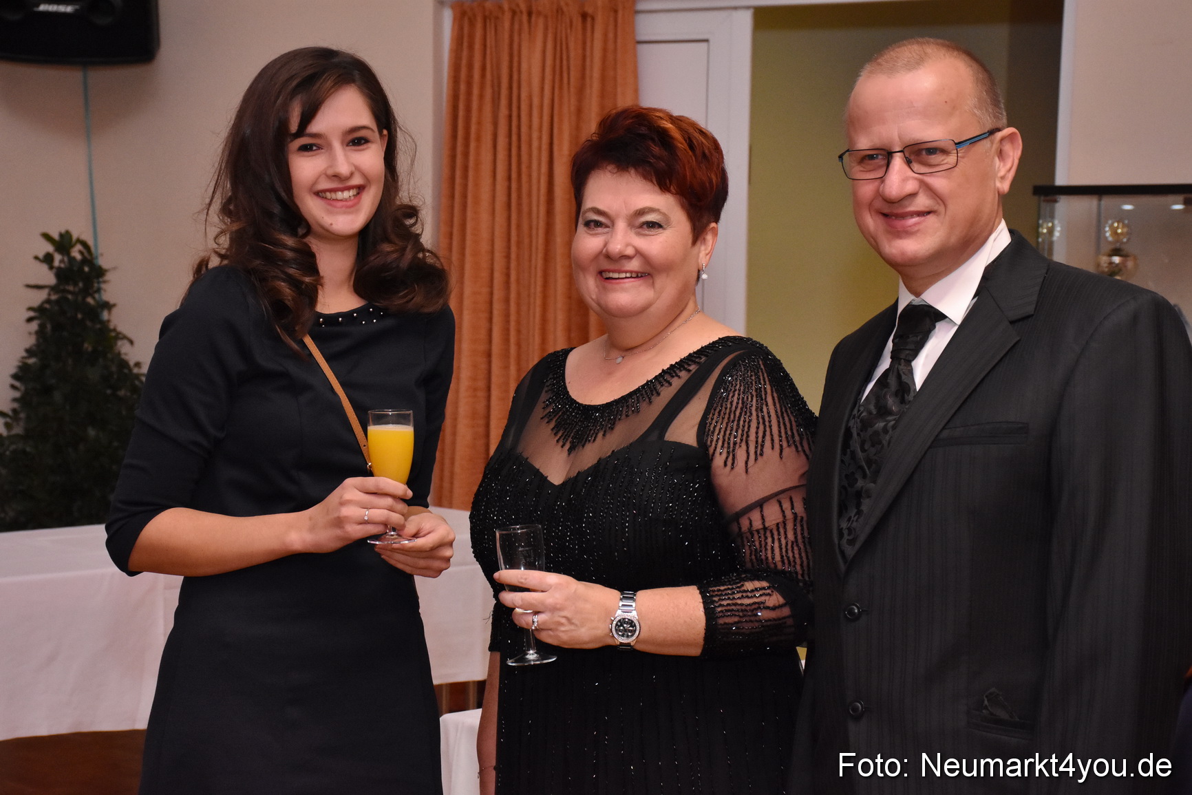 41 Herbstball Blau Silber ASV Neumarkt 0051