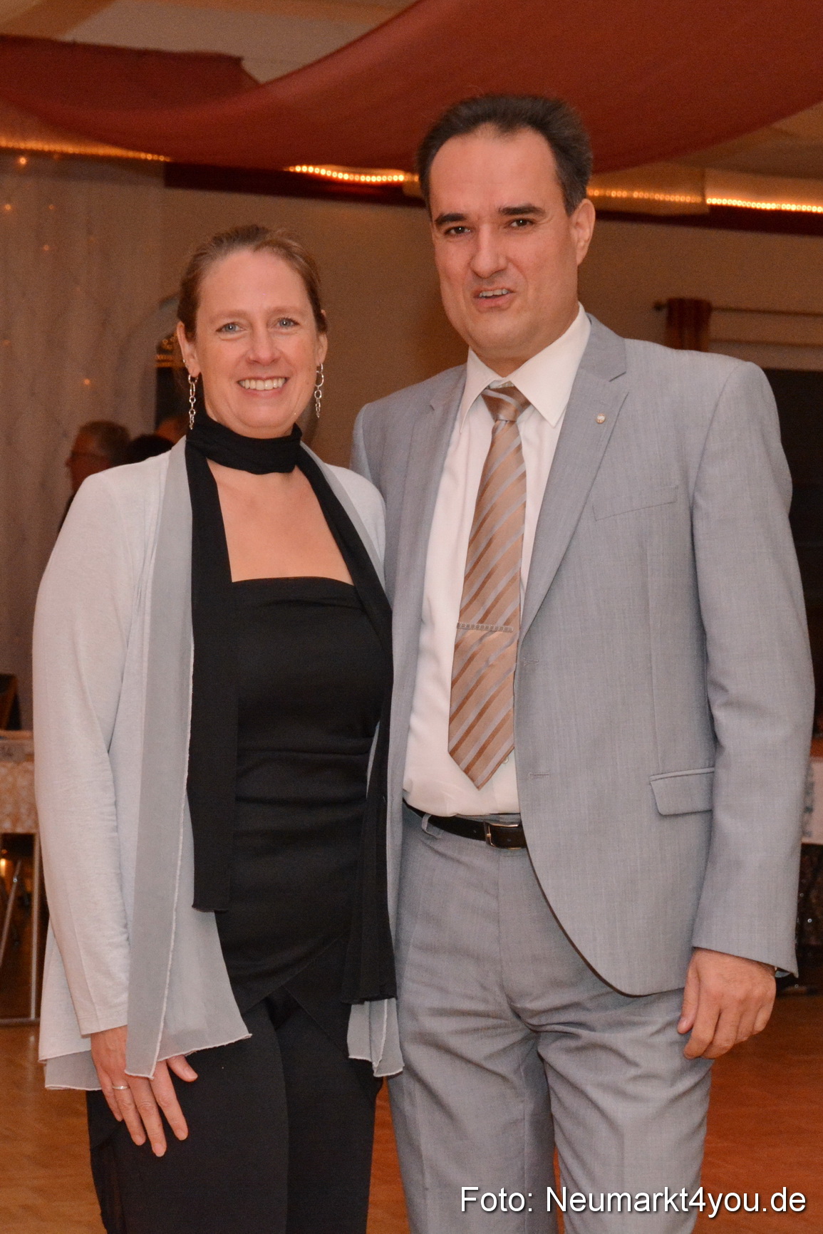 41 Herbstball Blau Silber ASV Neumarkt 0052