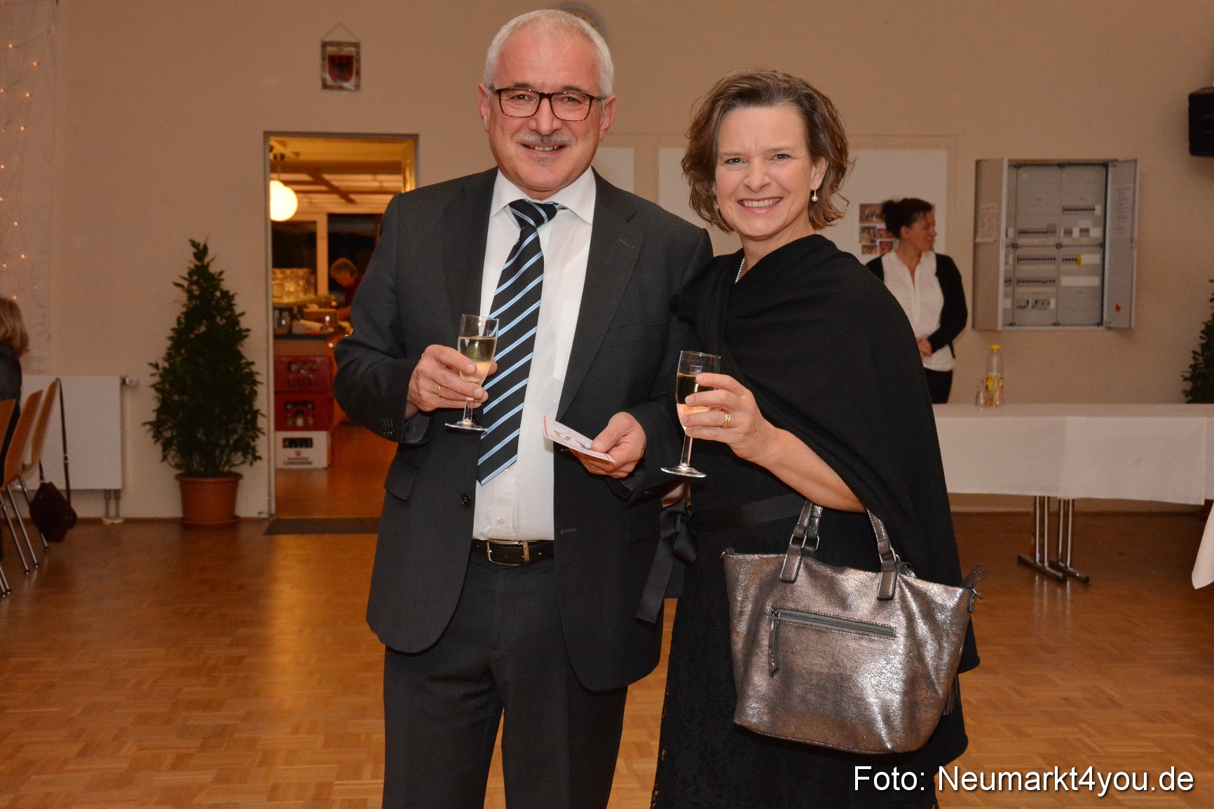 41 Herbstball Blau Silber ASV Neumarkt 0060