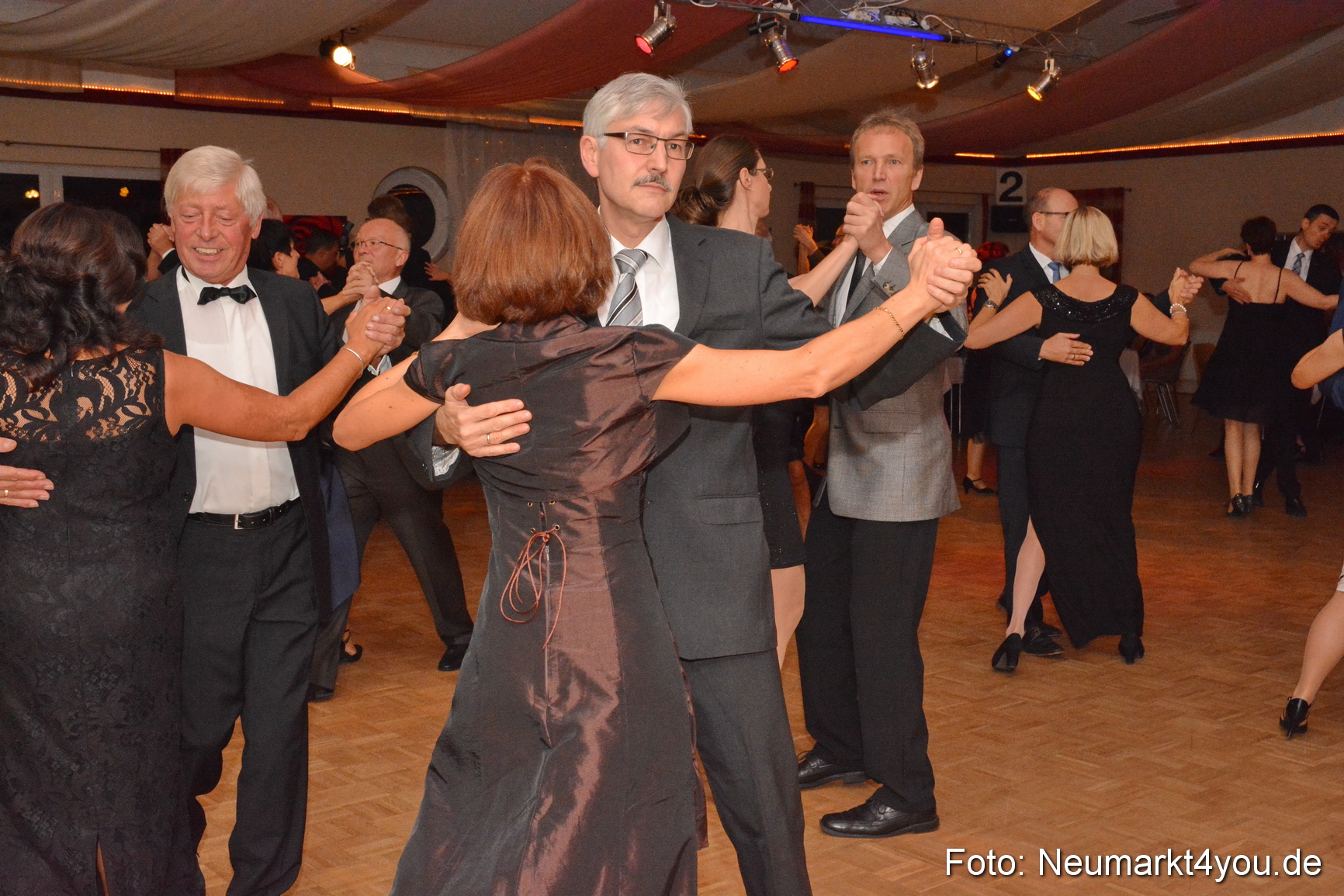 41 Herbstball Blau Silber ASV Neumarkt 0078