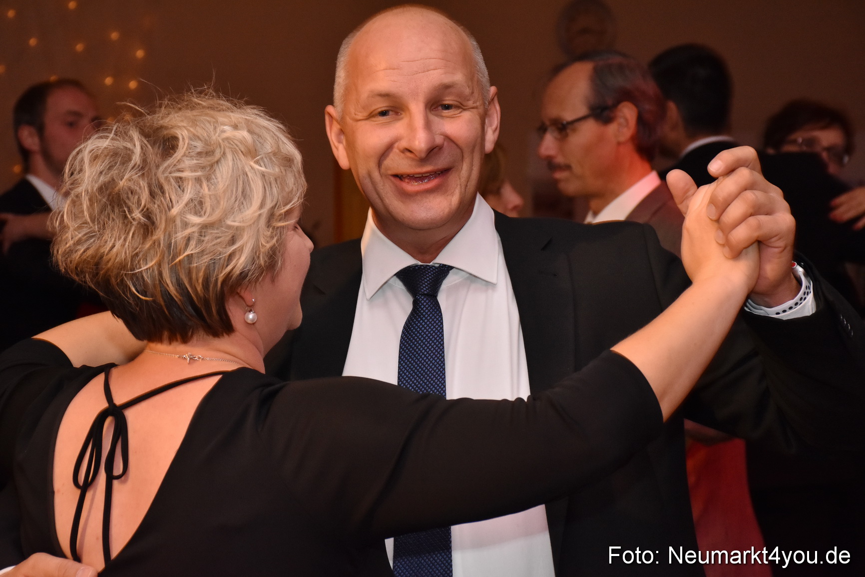 41 Herbstball Blau Silber ASV Neumarkt 0079