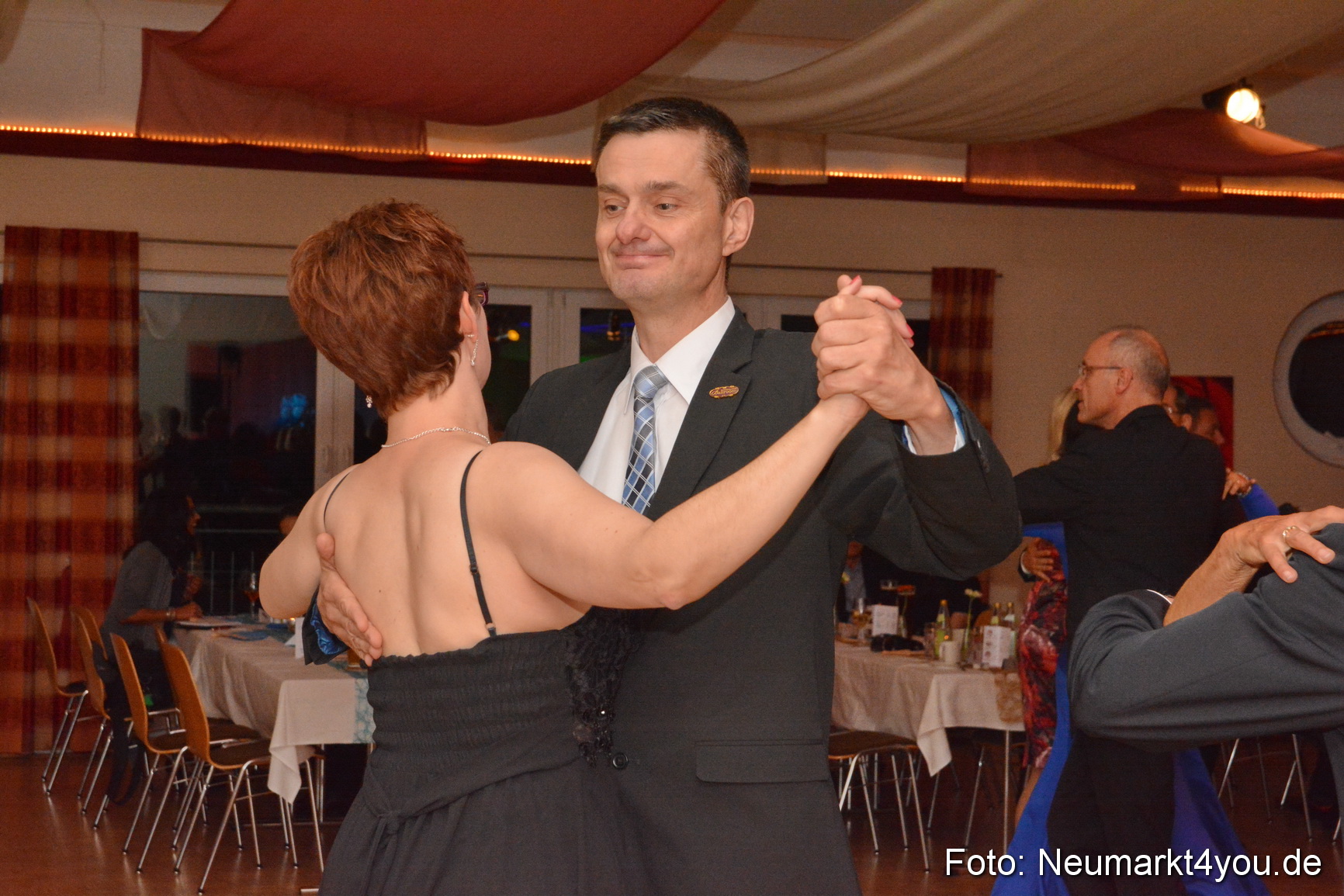 41 Herbstball Blau Silber ASV Neumarkt 0081