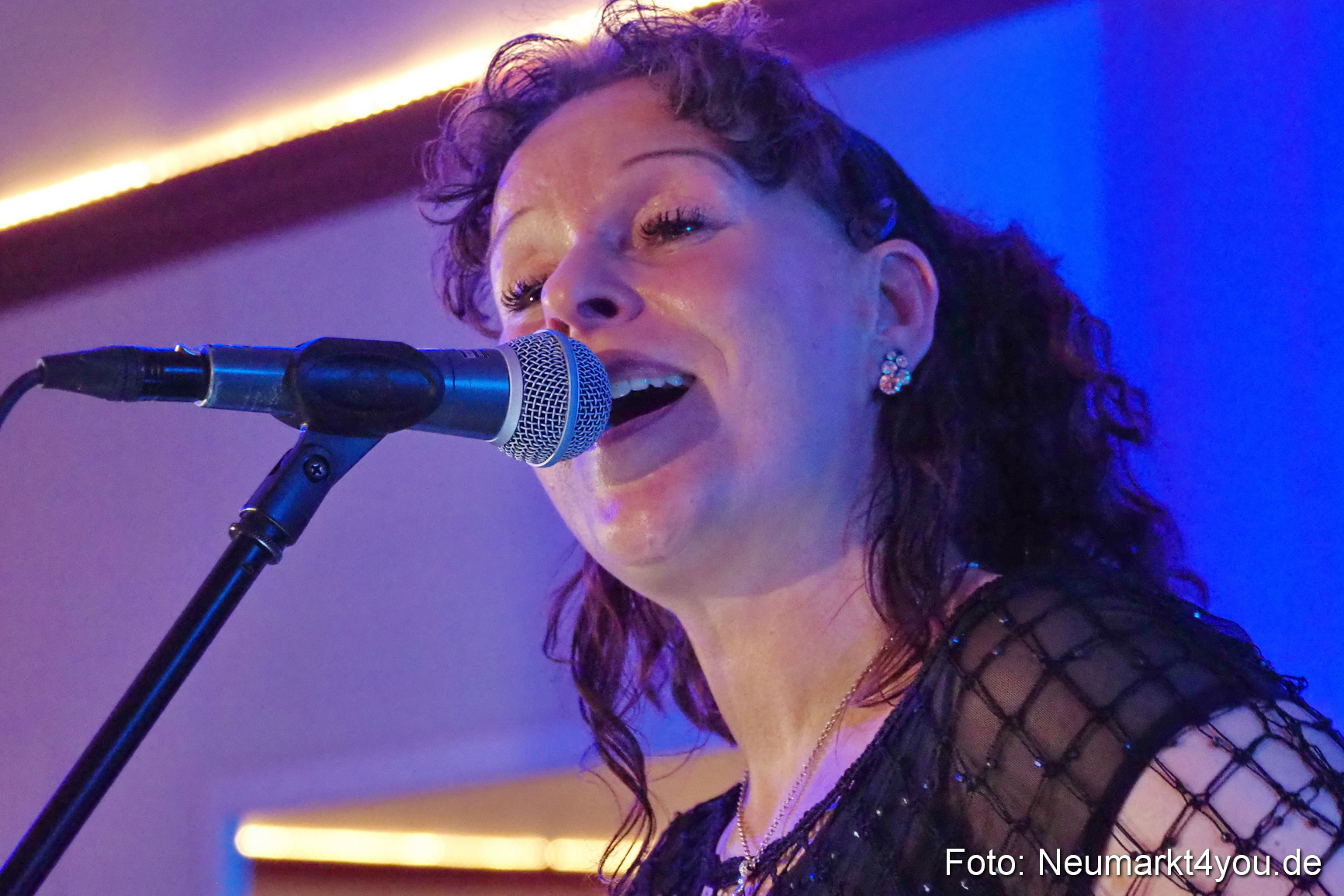 41 Herbstball Blau Silber ASV Neumarkt 0112