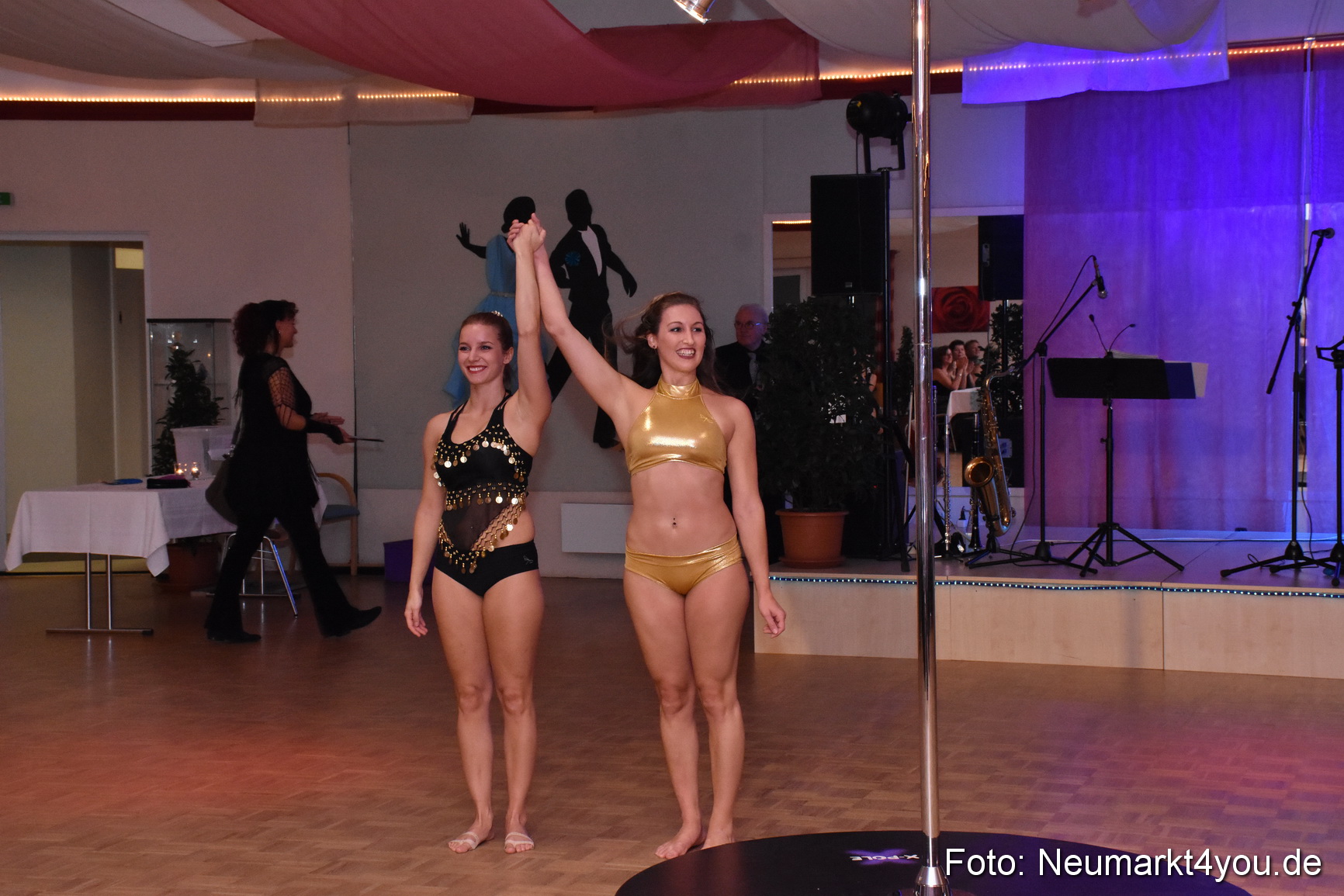 41 Herbstball Blau Silber ASV Neumarkt 0151