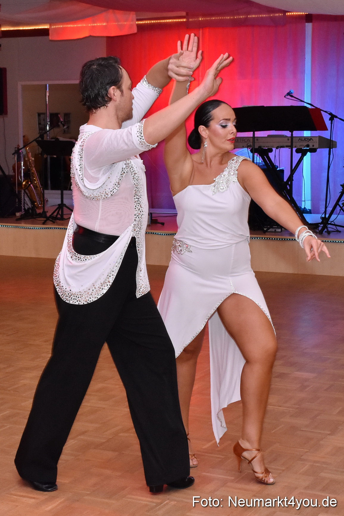 41 Herbstball Blau Silber ASV Neumarkt 0186