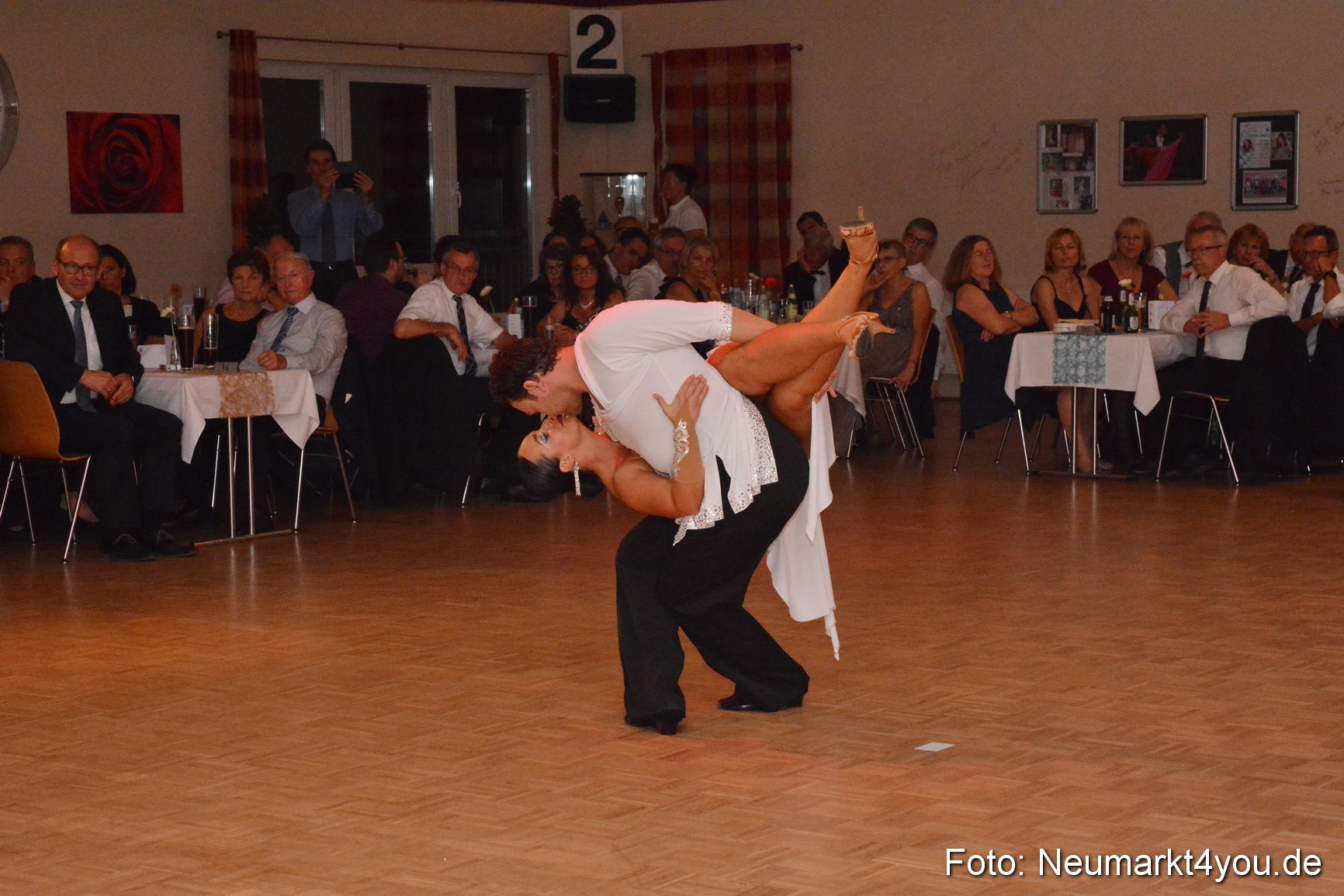 41 Herbstball Blau Silber ASV Neumarkt 0190