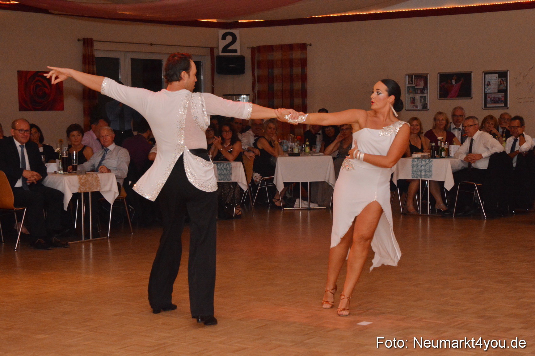 41 Herbstball Blau Silber ASV Neumarkt 0191