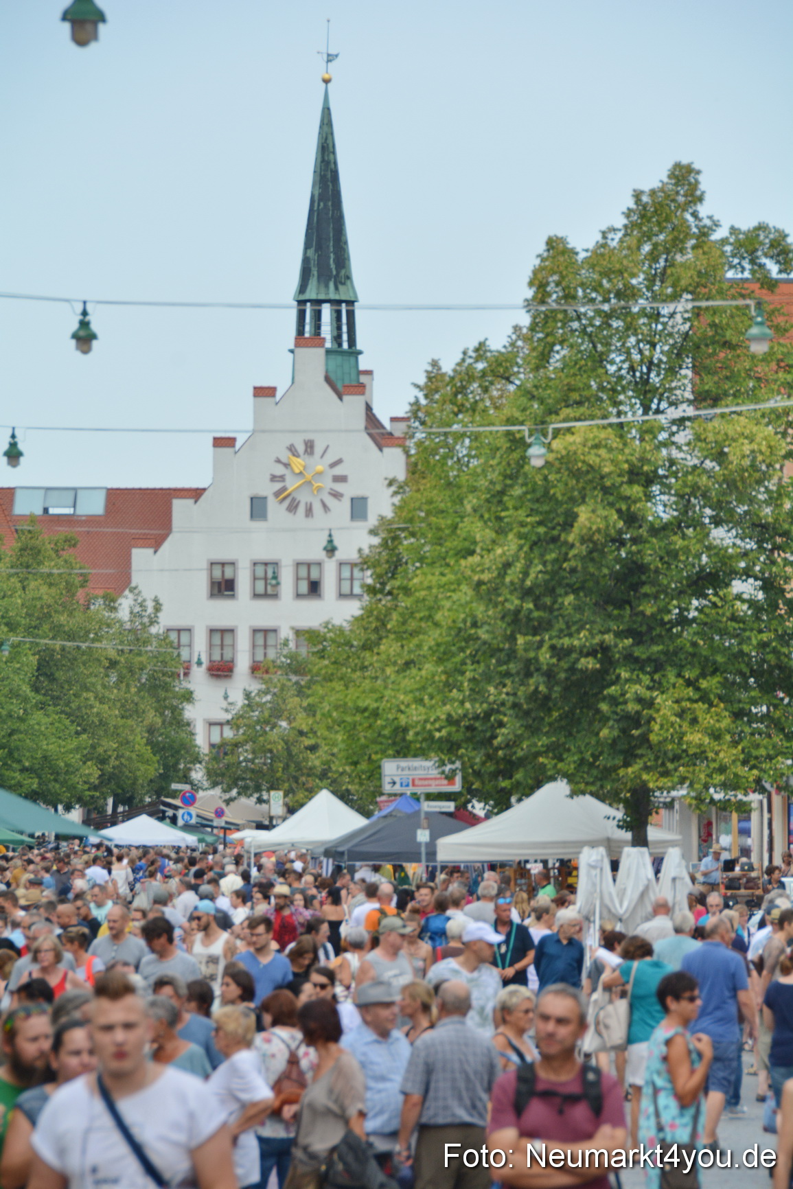 Altstadtflohmarkt 2018 040818 0060