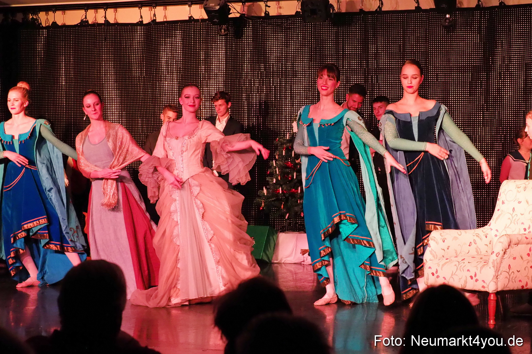 Nussknacker im Artico 081218 0018