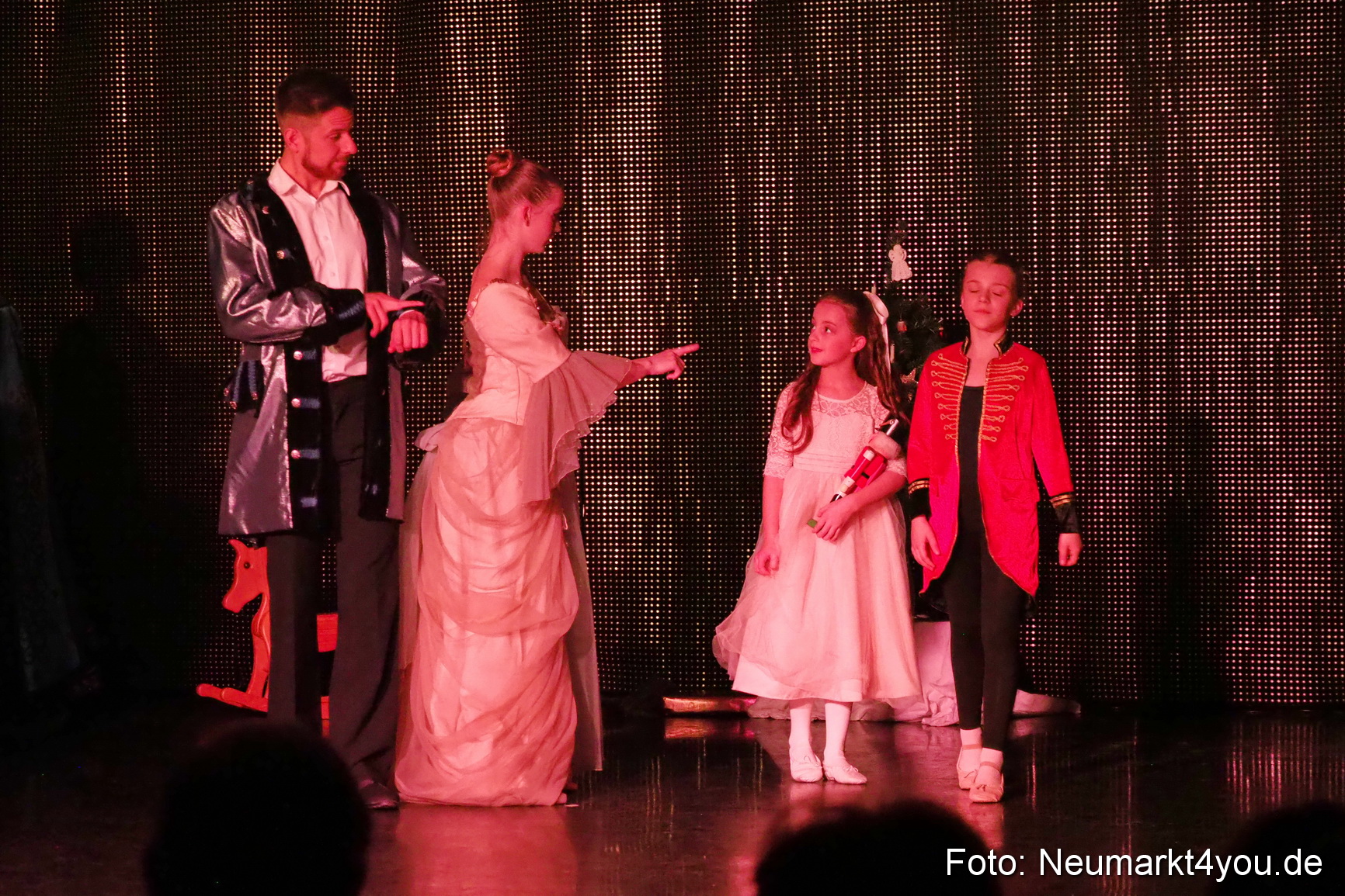 Nussknacker im Artico 081218 0058