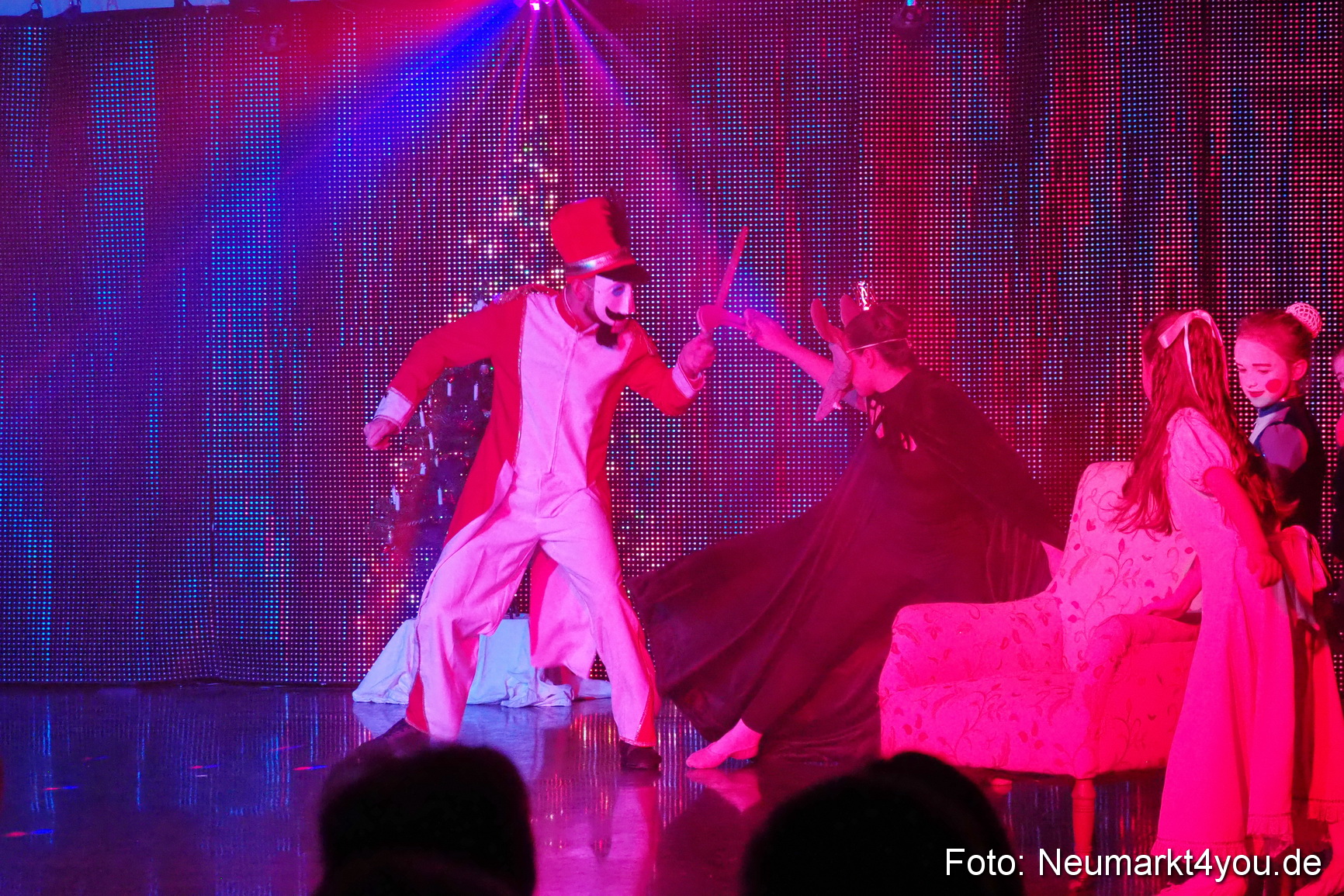 Nussknacker im Artico 081218 0082