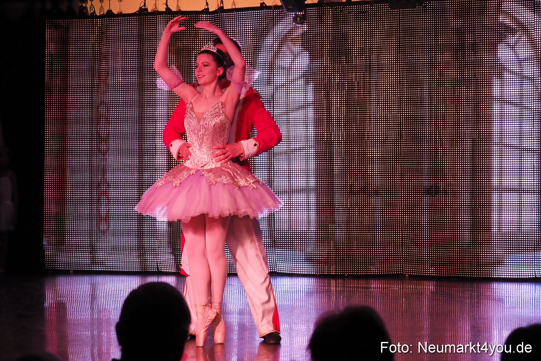 Nussknacker im Artico 081218 0181