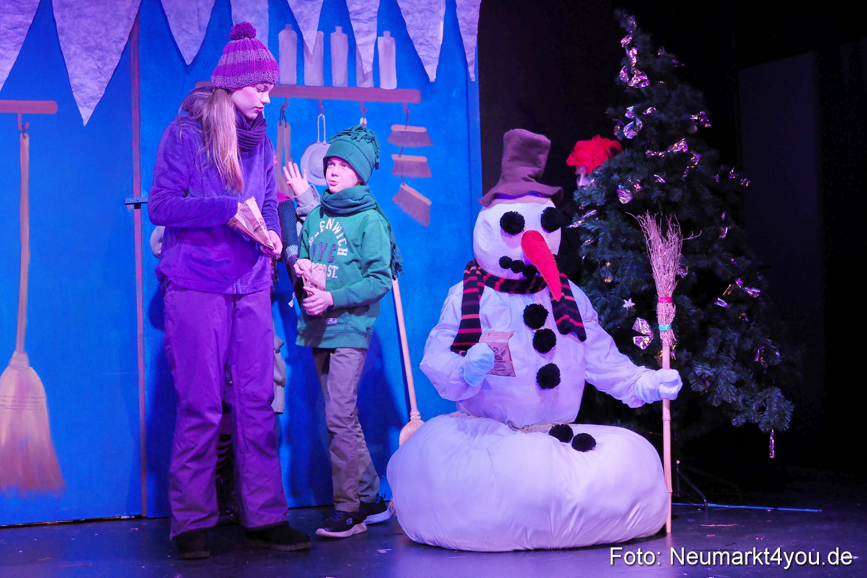 Die kleine Hexe Schlossspiele Neumarkt 0100