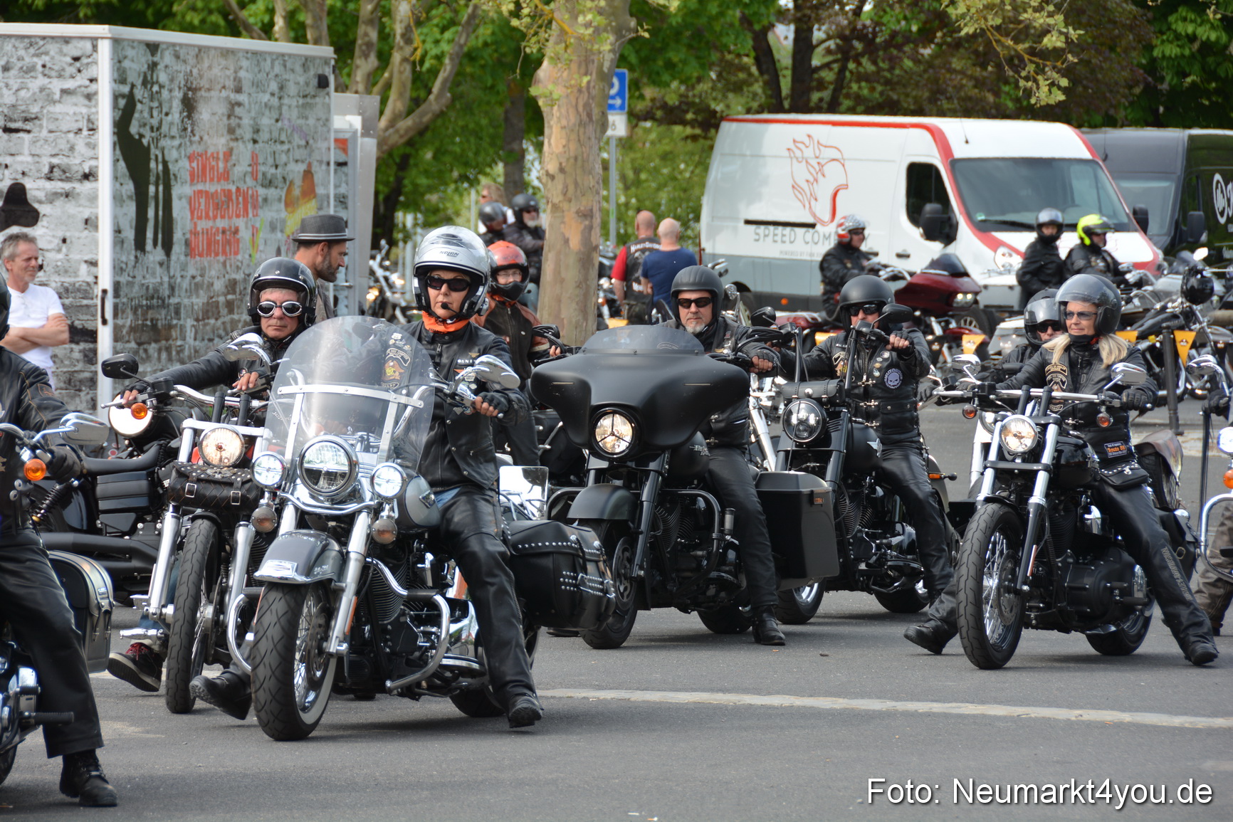 Harley Davidson Treffen in Neumarkt 280418 0058