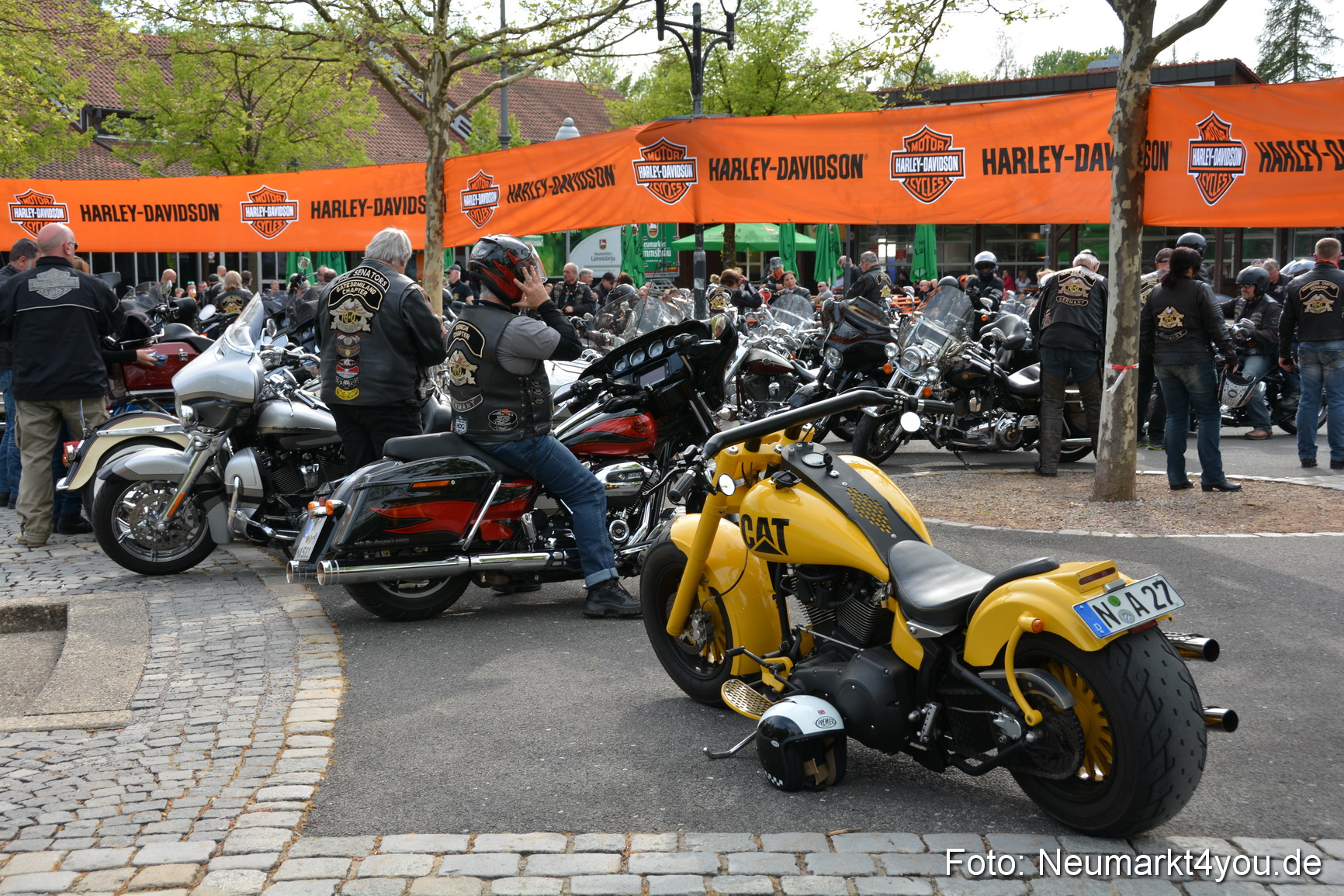 Harley Davidson Treffen in Neumarkt 280418 0068