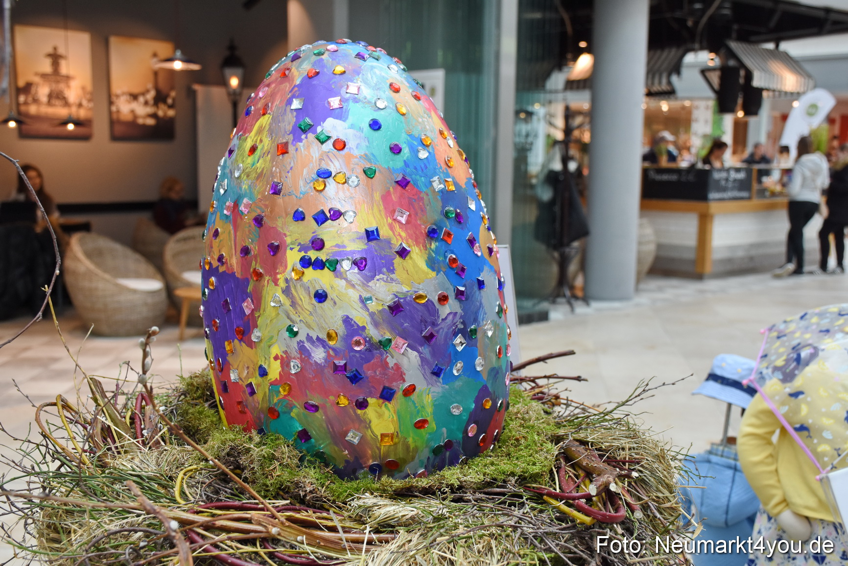 Fruehjahrsmodenschau NeuerMarkt 170318 0057