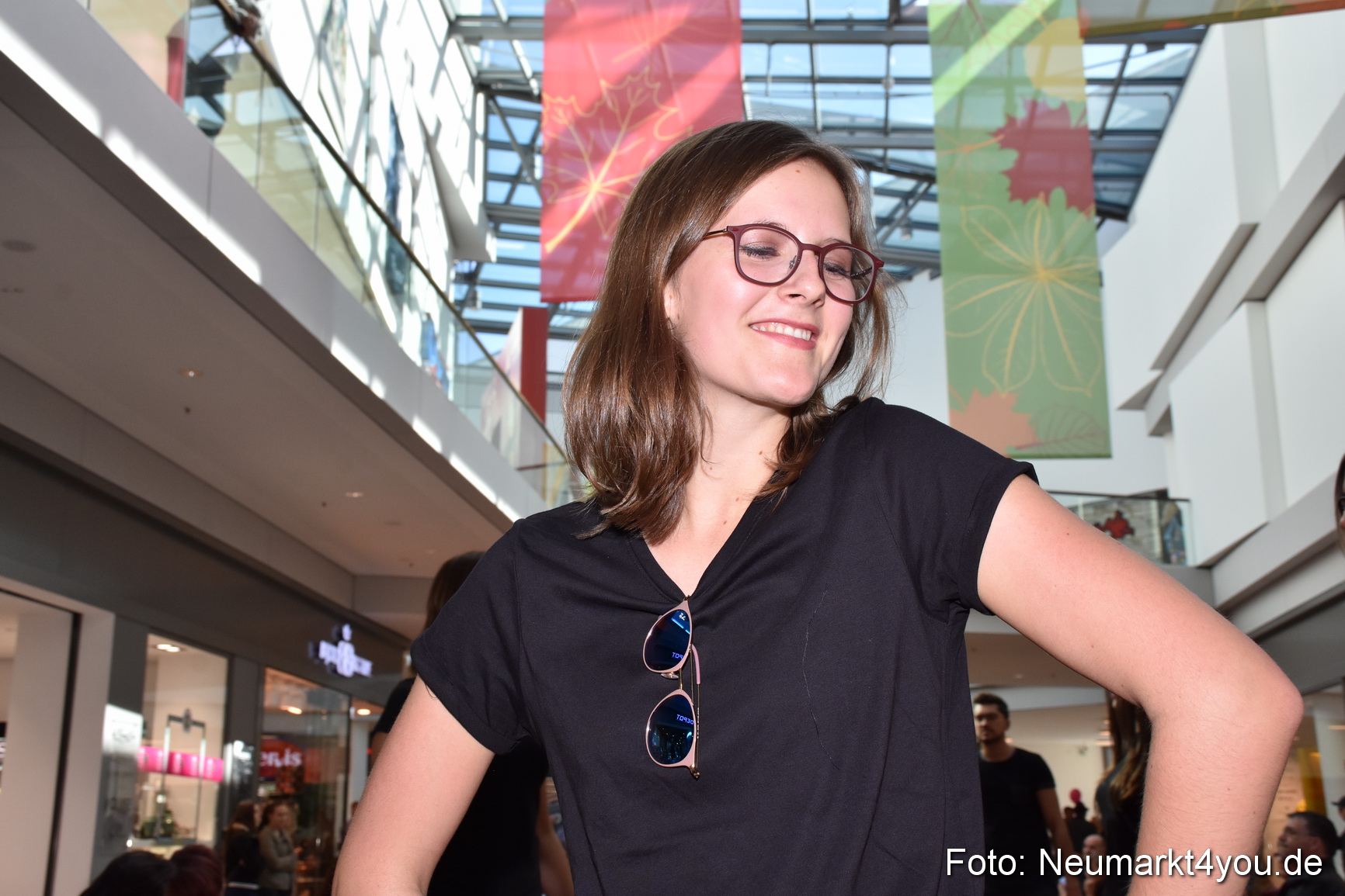 Herbstmodenschau NeuerMarkt 290918 0080