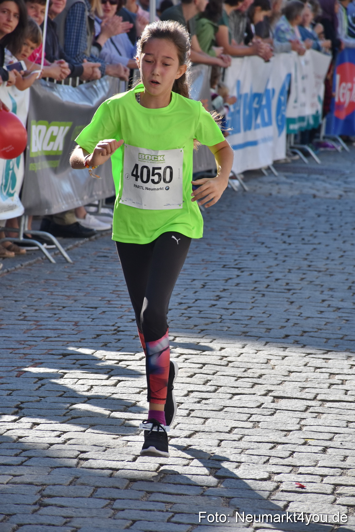 Zieleinlauf Stadtlauf Neumarkt 2018 0006